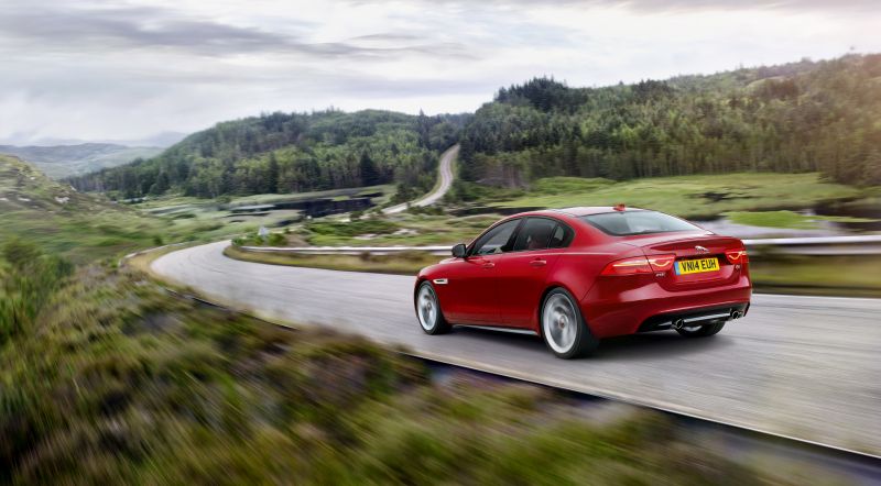 En uygun Jaguar XE 70 bin euro’ya satılıyor