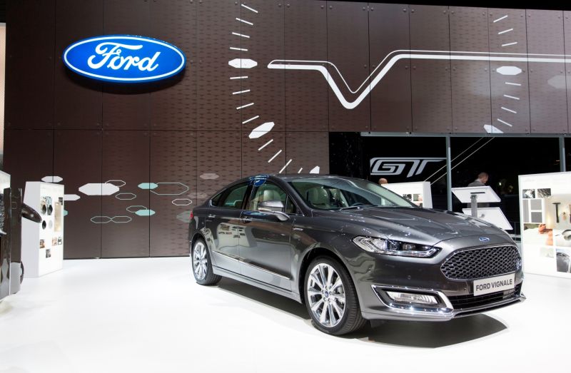 Ford’dan Cenevre’de yeni ürün bombardımanı