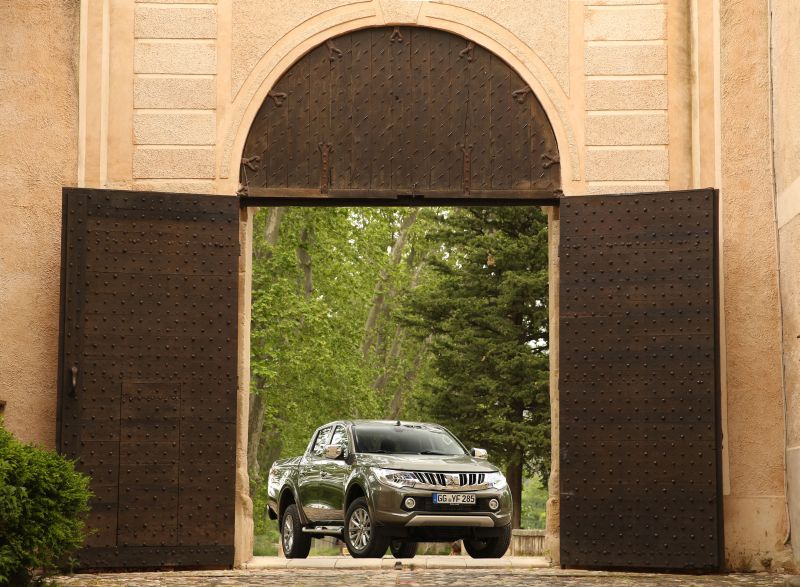 Otomobilport.com.tr.Mitsubishi.L200.2