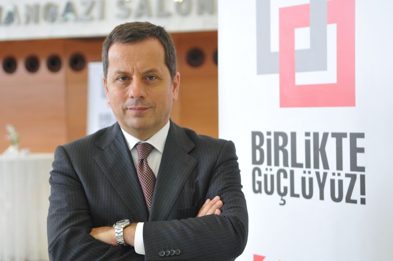 Murat Selek