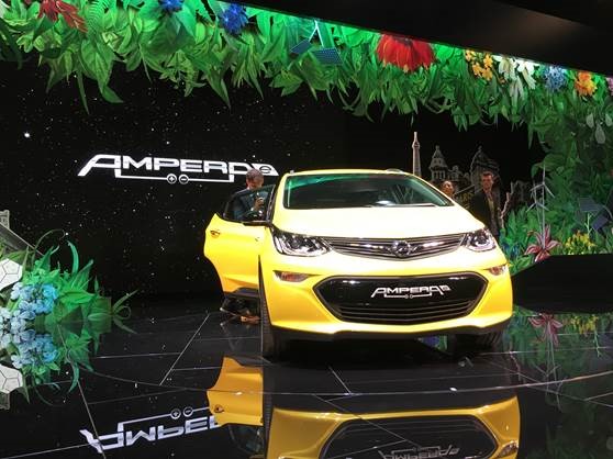 otomobilport-com-tr-opel-ampera-e-3