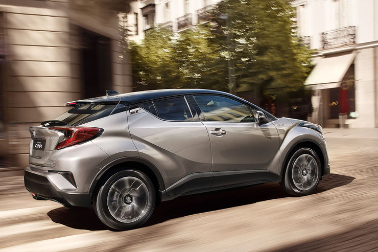 Toyota C-HR sıra yazıyor