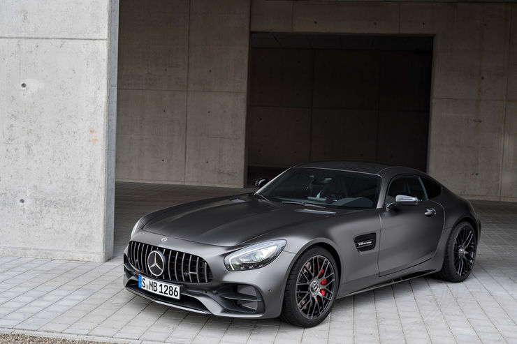 otomobilport-com-tr-mercedes-amg-gt-s-coupe-1