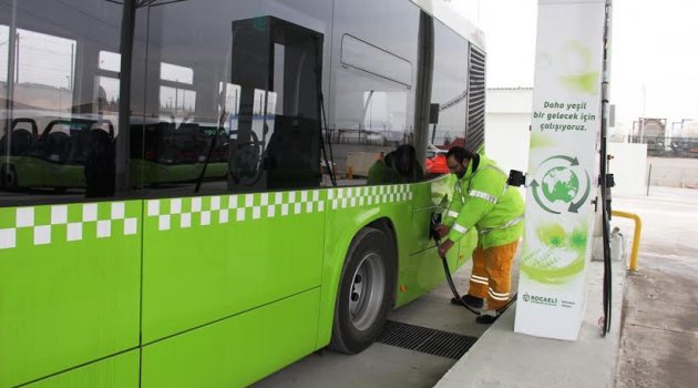 Otomobilport.com.tr.CNG.belediyeotobusu.dolum