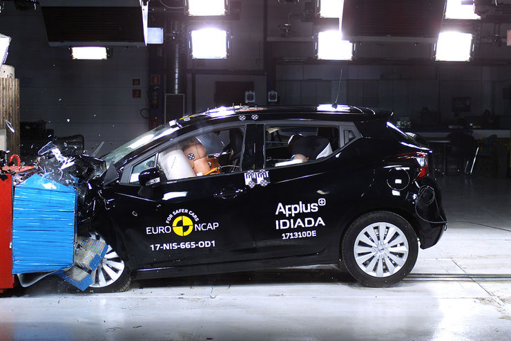 Otomobilport.com.tr.EuroNCAP-Crashtest-2017-Nissan-Micra