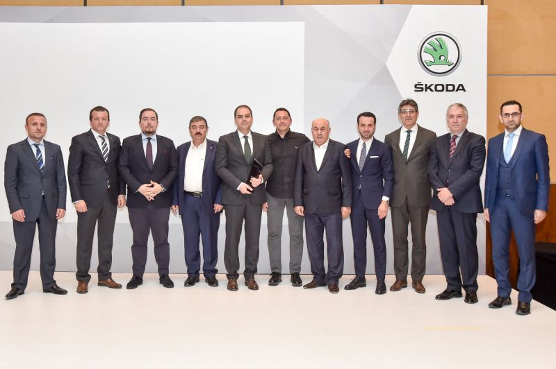 Skoda’dan başarılı bayilere ödül