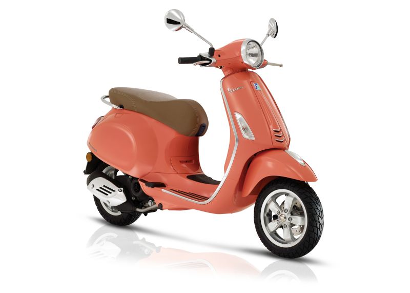 Bu Vespa için B sınıfı ehliyet yeterli
