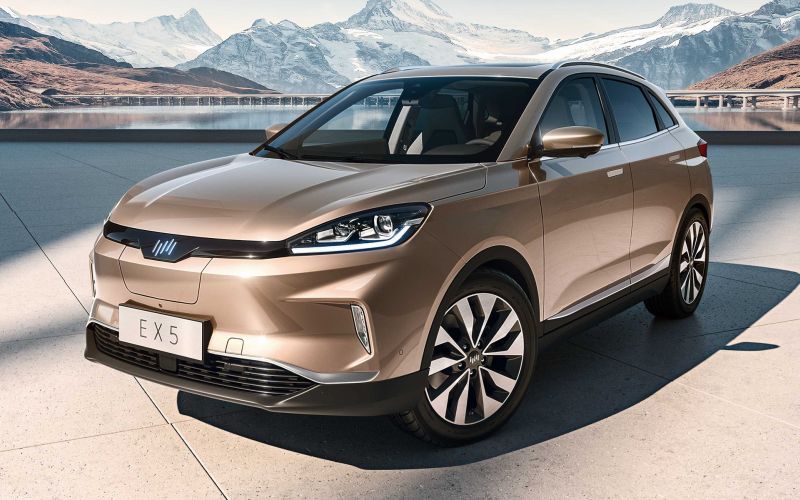 Özel SUV’a özel boya geliştirdi