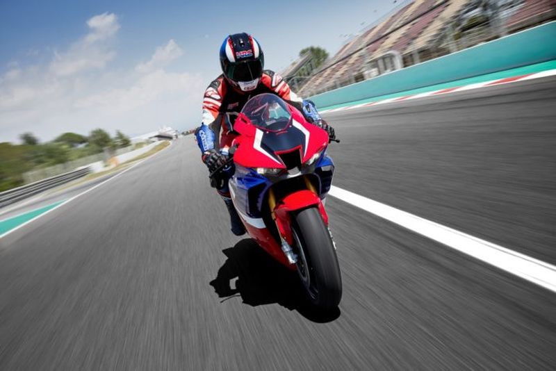 İki tekerlekli en hızlı Honda bayilerde