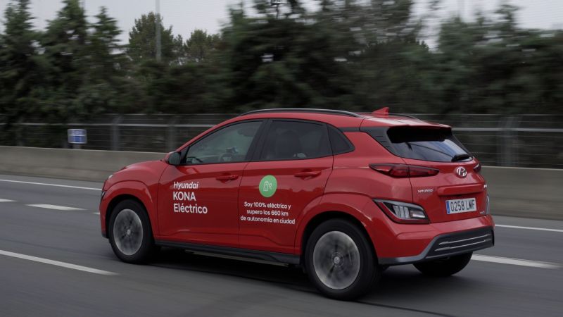 Tek şarjla 790 km gidip rekoru tazeledi