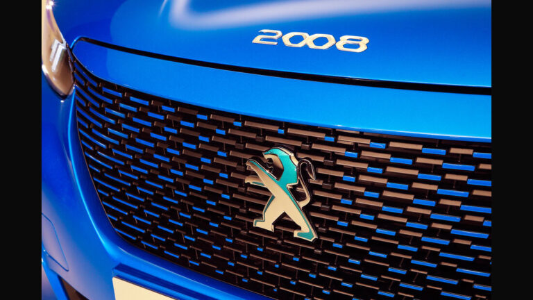 Peugeot’da yeni pazarlama müdürü