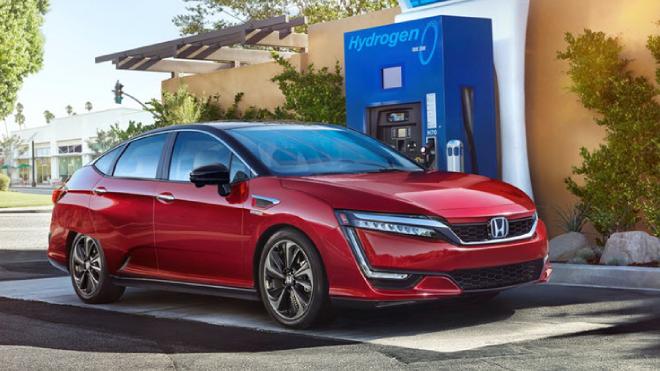Honda uzayda hidrojenden elektrik üretecek