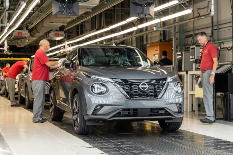 3 milyar sterline 3 yeni elektrikli