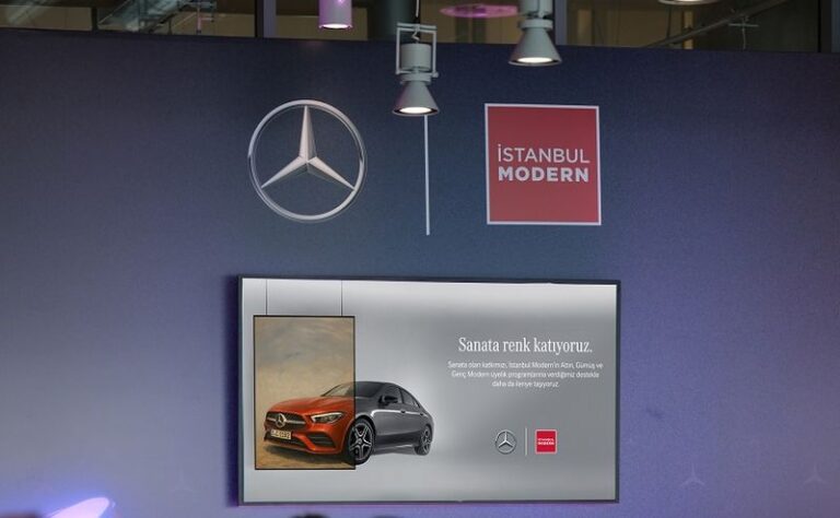 Mercedes’ten sanata destek
