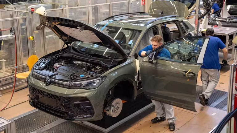 VW, Golf ve Tiguan çipe takıldı