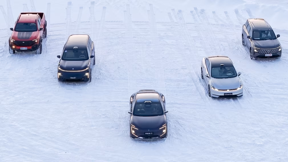 Tuz bataryalı otomobiller geliyor