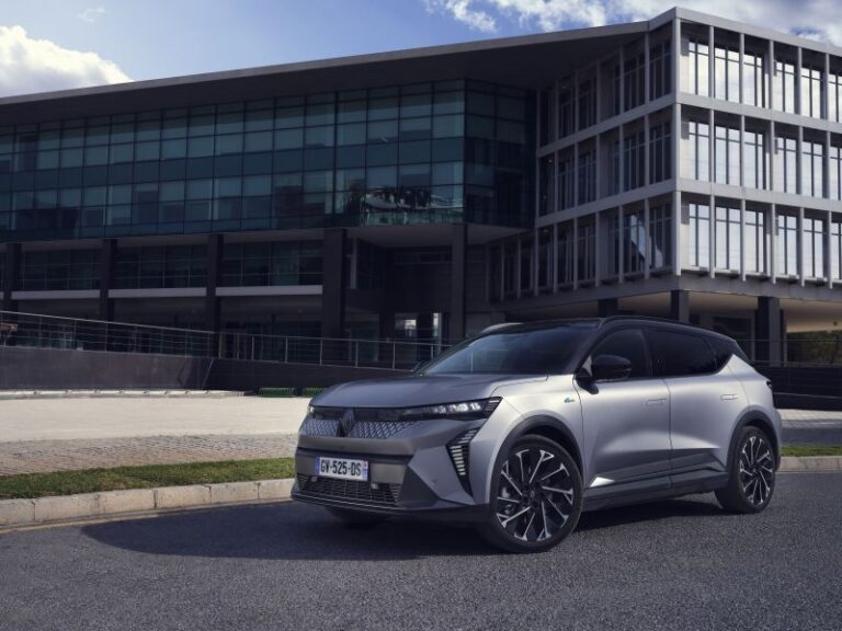 En büyük elektrikli Renault geldi