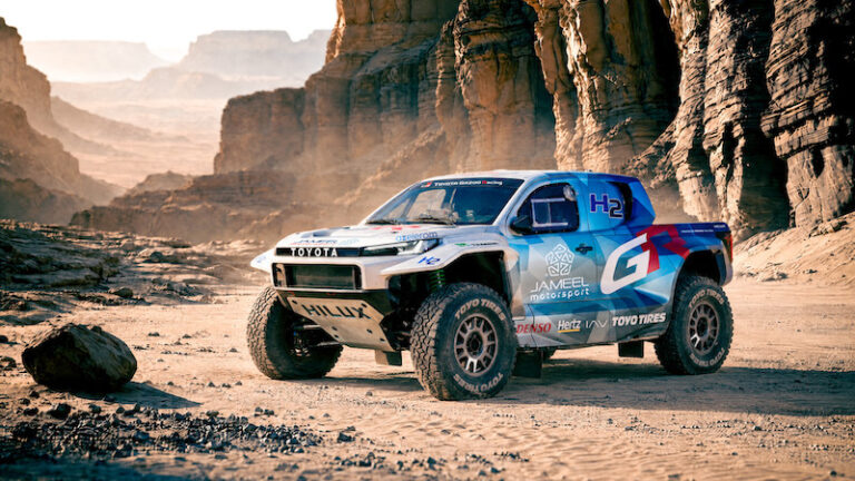 Hidrojenli Hilux Dakar’da yarışacak