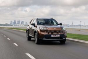 Yenilenen Yaris Cross daha iddialı